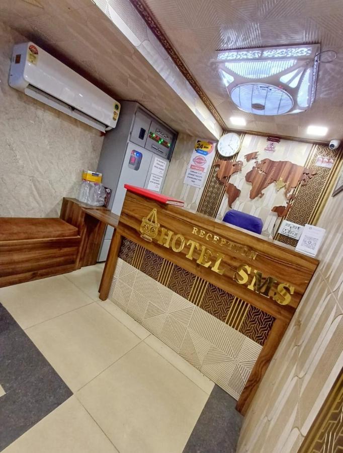 Hotel Sms Ádzsmir Kültér fotó